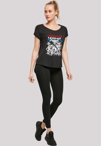 F4NT4STIC DC COMICS JUSTICE LEAGUE SUPERHELDEN MONO ACTIO - T-shirts med print - black
