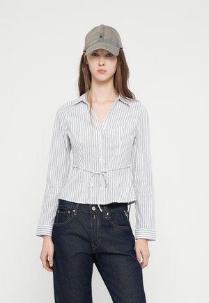 SLIM SHIRTING  - Cămașă - white