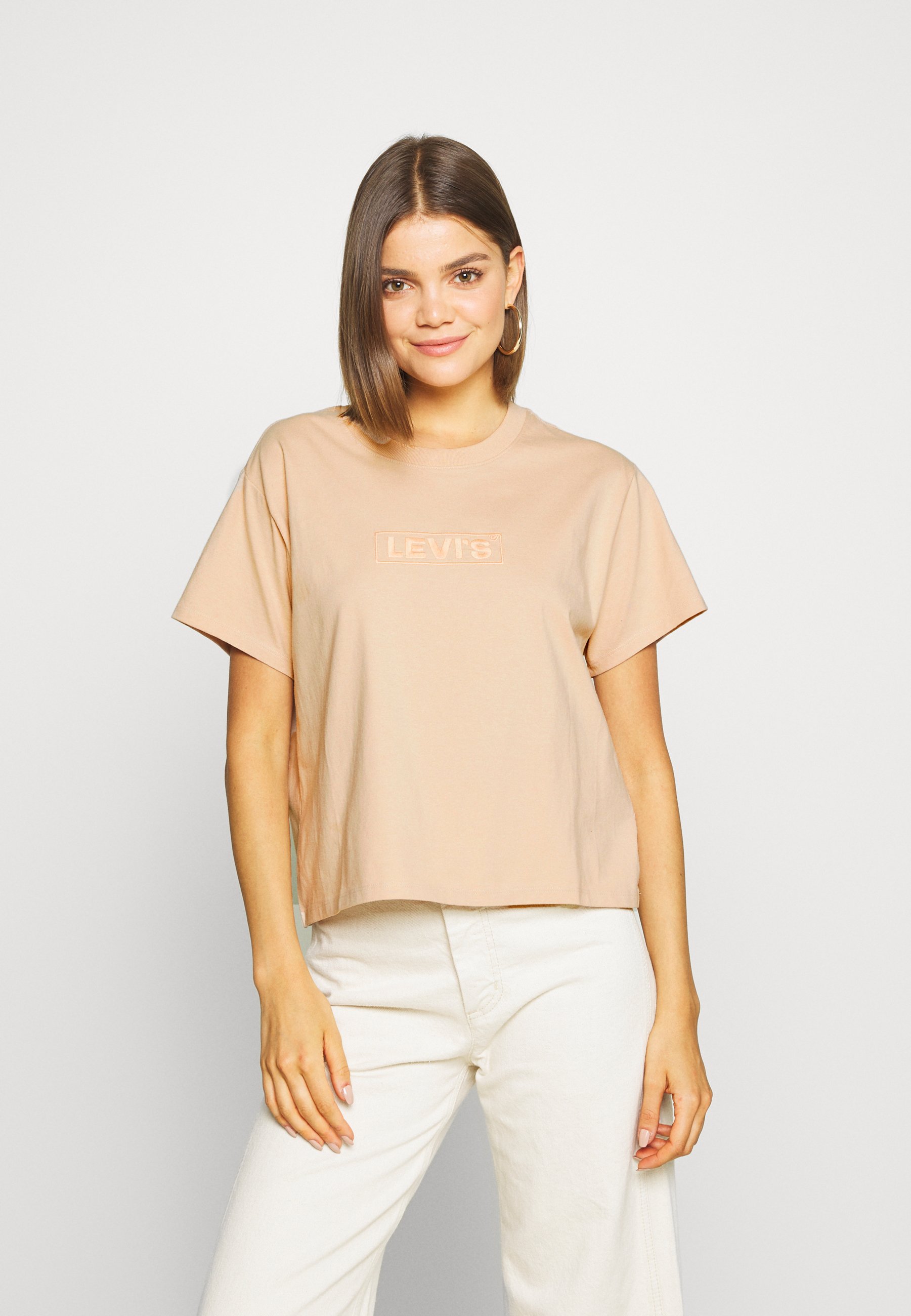 graphic varsity tee levis