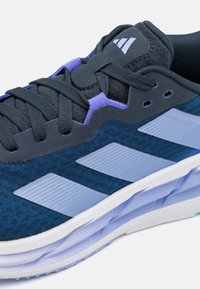 adidas Performance ADISTAR 3 - Hardloopschoenen voor op de weg - blue
