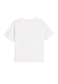 Witte katoenen T-shirt met korte mouwen, een ronde halslijn en een ontspannen pasvorm. Glad textuur, geen zichtbare patronen of logo's.