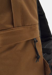 Carhartt WIP KICKFLIP BACKPACK UNISEX - Dnevni ruksak - tamarind