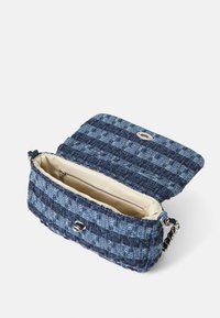 Becksöndergaard WEAVA HOLLIS BAG - Clutch - dark blue