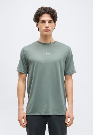 Oakley BARK NEW - T-shirt de sport - aviator green