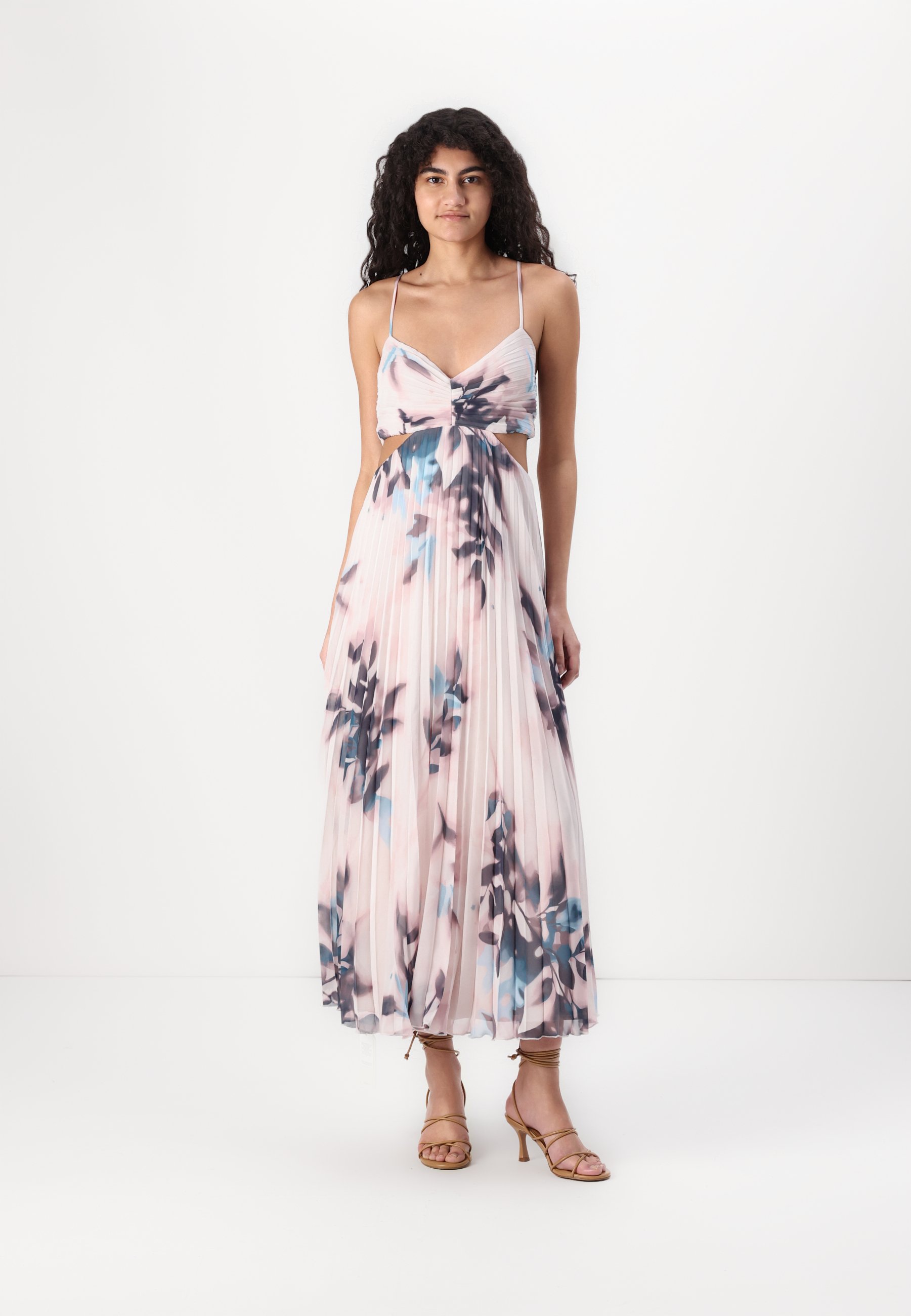 Abercrombie & Fitch The A&F Giselle Babydoll Maxi Dress - Occasion wear - blue/multi-coloured - Zalando.co.uk Abercrombie & Fitch The A&F Giselle Babydoll Maxi Dress - Occasion wear - blue/multi-coloured - Zalando.co.uk