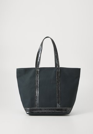 Sac fourre-tout noir en tissu résistant, doté de bretelles à sequins brillants et d'un design simple et dépouillé. Ouverture en haut avec un intérieur spacieux.
