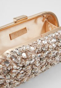 Mascara Pochette champagne/beige