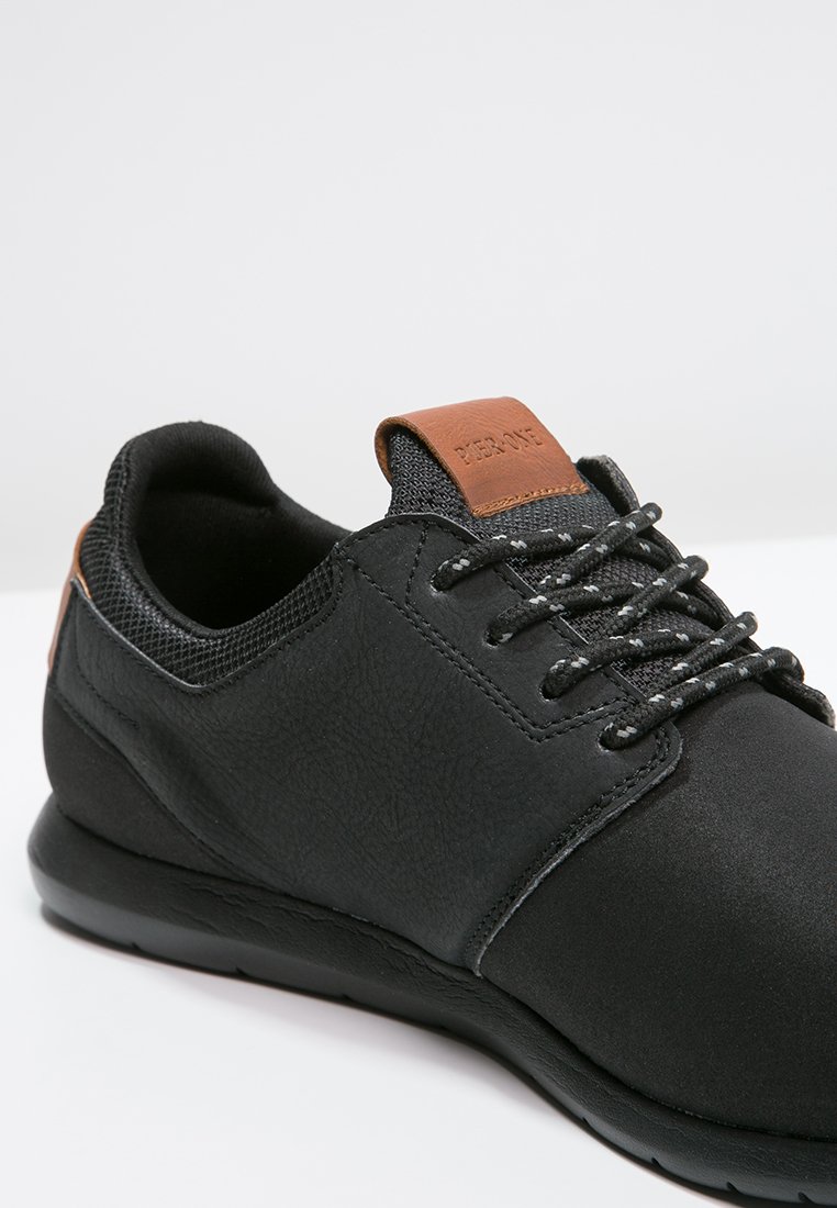 Pier One Sneakers laag - black/Zwart - Zalando.nl