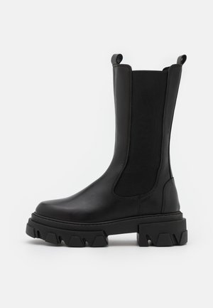 Pavement INA - Platform boots - black