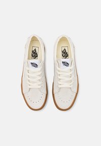 Vans SK8-LOW UNISEX - Zapatillas - marshmallow