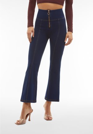 Freddy VITA ALTA CON ZIP FONDO CROPPED - Jeans Bootcut - denim indigo tob seams