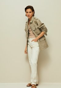 Next UTILITY - REGULAR FIT - Let jakke / Sommerjakker - khaki green