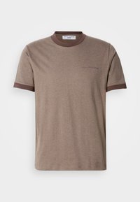 Unselected, dark brown