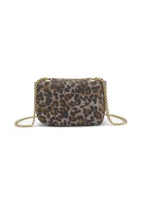 Leopardenmuster-Crossbody-Tasche aus weichem Material, mit einem goldenen Kettenriemen und rechteckiger Form mit abgerundeten Kanten.