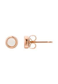 Roségull ørepynt med sirkulært design, med en hvit stein i midten og en glatt, polert overflate. Baksiden har en enkel lås.