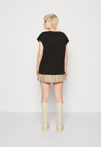 Vero Moda VMPIA WIDE - T-paita - black