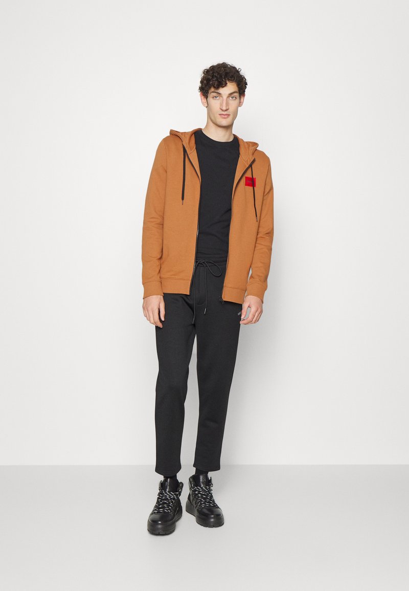 Herren Kapuzenpullover | HUGO DAPLE Sweatjacke medium brown/braun - TK53443 Herren Kapuzenpullover | HUGO DAPLE Sweatjacke medium brown/braun - TK53443