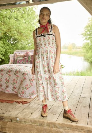 Cath Kidston, POPLIN SLIP - REGULAR FIT - Denné šaty - pink floral