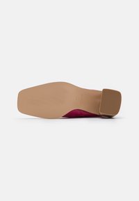 RAID Wide Fit Vysoká obuv - pink