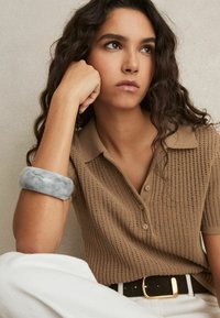 Reiss BLEND OPEN - Polo majica - tan