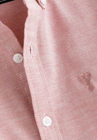 Next OXFORD - Camicia - berry pink