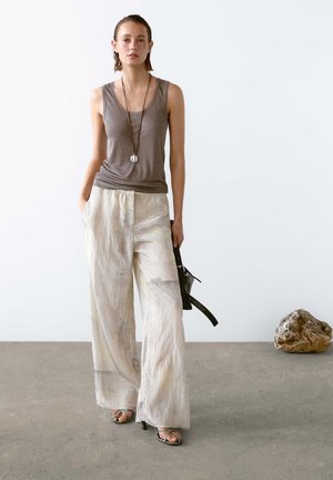 Massimo Dutti WITH SEAM DETAILS - Top - brown
