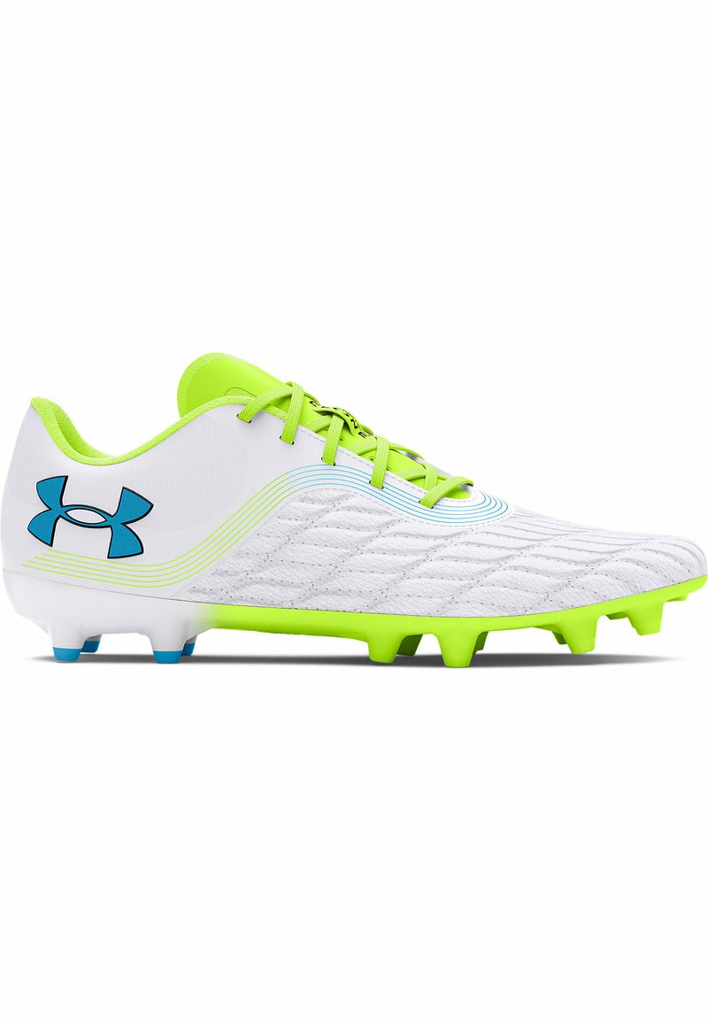 Scarpa da calcio bianca con parte superiore texturizzata, dotata di accenti verdi, lacci gialli e marchio blu. Suola con numerosi tacchetti per trazione.