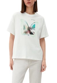 s.Oliver MIT FRONTPRINT - T-shirt imprimé - ecru