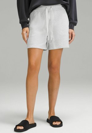 lululemon SCUBA HIGH-RISE 13CM - Korte sportsbukser - heathered core ultra light grey