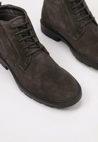 IMAC Botines con cordones - brown