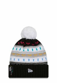 Berretto lavorato a maglia in nero, bianco e grigio con motivi di frecce colorate e un pom-pom bianco sulla parte superiore. Presenta un’etichetta con logo sul risvolto.