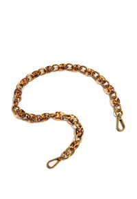 Tortoiseshell-patterned chain made of plastic links with gold-tone metal clasps at both ends. Smooth texture with a glossy finish.