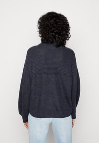 Monki Stickad tröja - blue