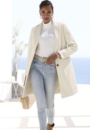 Short coat - creme