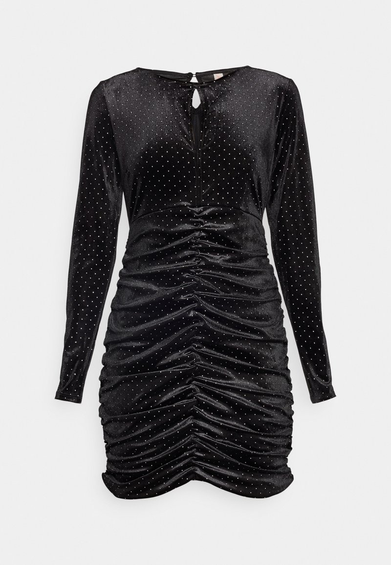Schwarzes Samtkleid mit langen Ärmeln, Raffung an den Seiten, Schlüsselrücken und verziert mit kleinen silbernen Nieten überall.