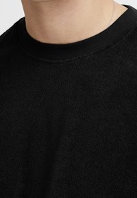 Solid Felpa - black