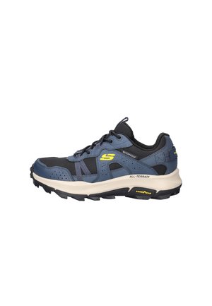 Skechers, SKECHERS EQUALIZER 5.0 TRAIL HEREN WANDELSCHOEN - Baskets basses - blauw