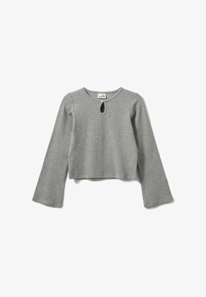 Szary prążkowany top z długim rękawem, okrągłym dekoltem i małym wycięciem z przodu, o luźnym kroju i rozszerzanych rękawach.