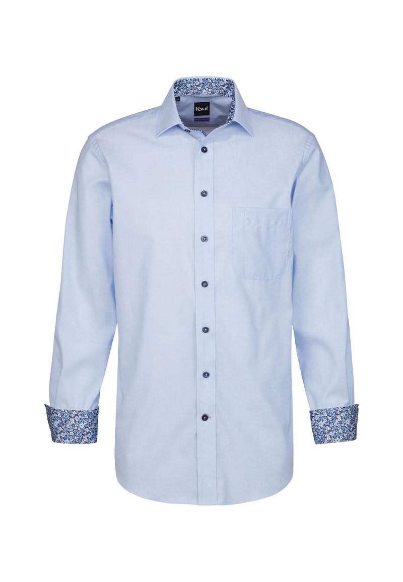Camicia a maniche lunghe di colore azzurro chiaro con bottoni scuri, una tasca sul petto e polsini a fantasia floreale. Tessuto morbido con un design del colletto classico.