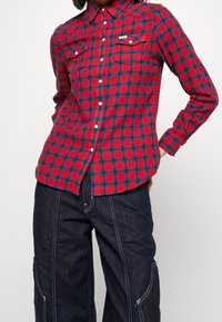 Wrangler Overhemdblouse - red