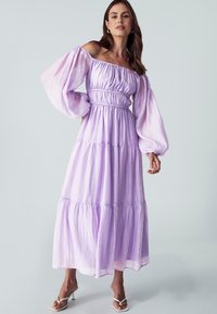 WILLA Maxikleid - lilac