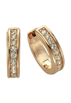 Roségoldene Creolen mit einer Reihe von sieben runden klaren Edelsteinen entlang des äußeren Randes.