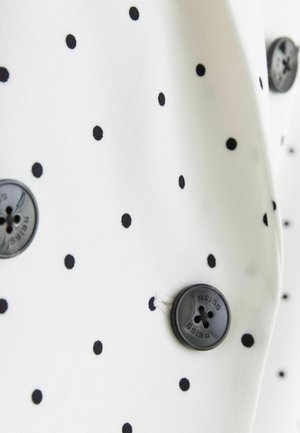 Reiss, REGULAR FIT - BEATRIX POLKA-DOT DOUBLE-BREASTED SUIT BLAZER . - Rövid kabát - white/navy