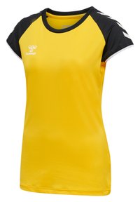 Gul sportsko med sorte raglanærmer, rund hals og hvid kant. Har brandlogo på forsiden og en glat tekstur.