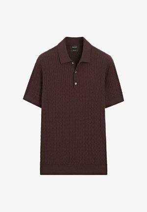 Mørkebrun kortærmet strikket poloshirt med subtilt kabelmønster og to-knaps åbning.