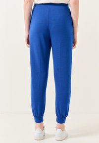 Jimmy Key HIGH WAIST JOGGER - Trainingsbroek - blue