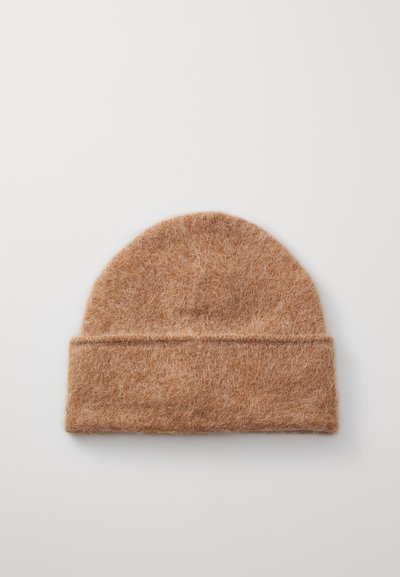 Filippa K FLUFFY HAT - Cepure - dark beige