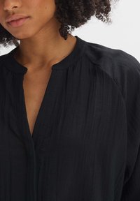 OPUS Camicetta - black