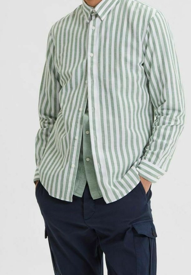 T-shirt REI Homme – Vert, Taille L – Léger, Décontracté – Occasion (tâche)