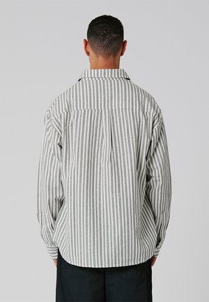 REYNOLDS - Košeľa - bone green